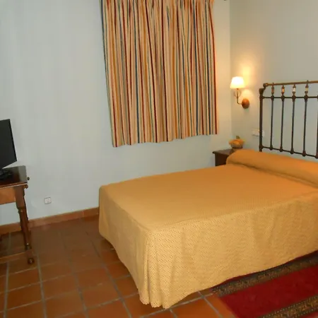 Hotel Rural&SPA Puente del Duratón-3